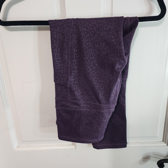 Zyia Light in tight. 20inch length - Picture 1 of 2